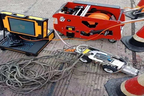 碾子山CCTV管道检测机器人