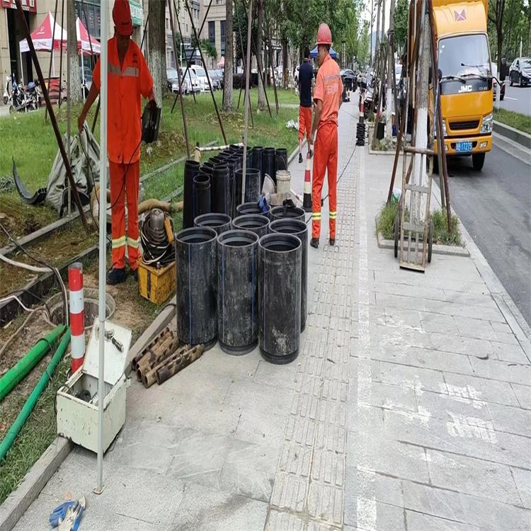 碾子山管道短管置换修复